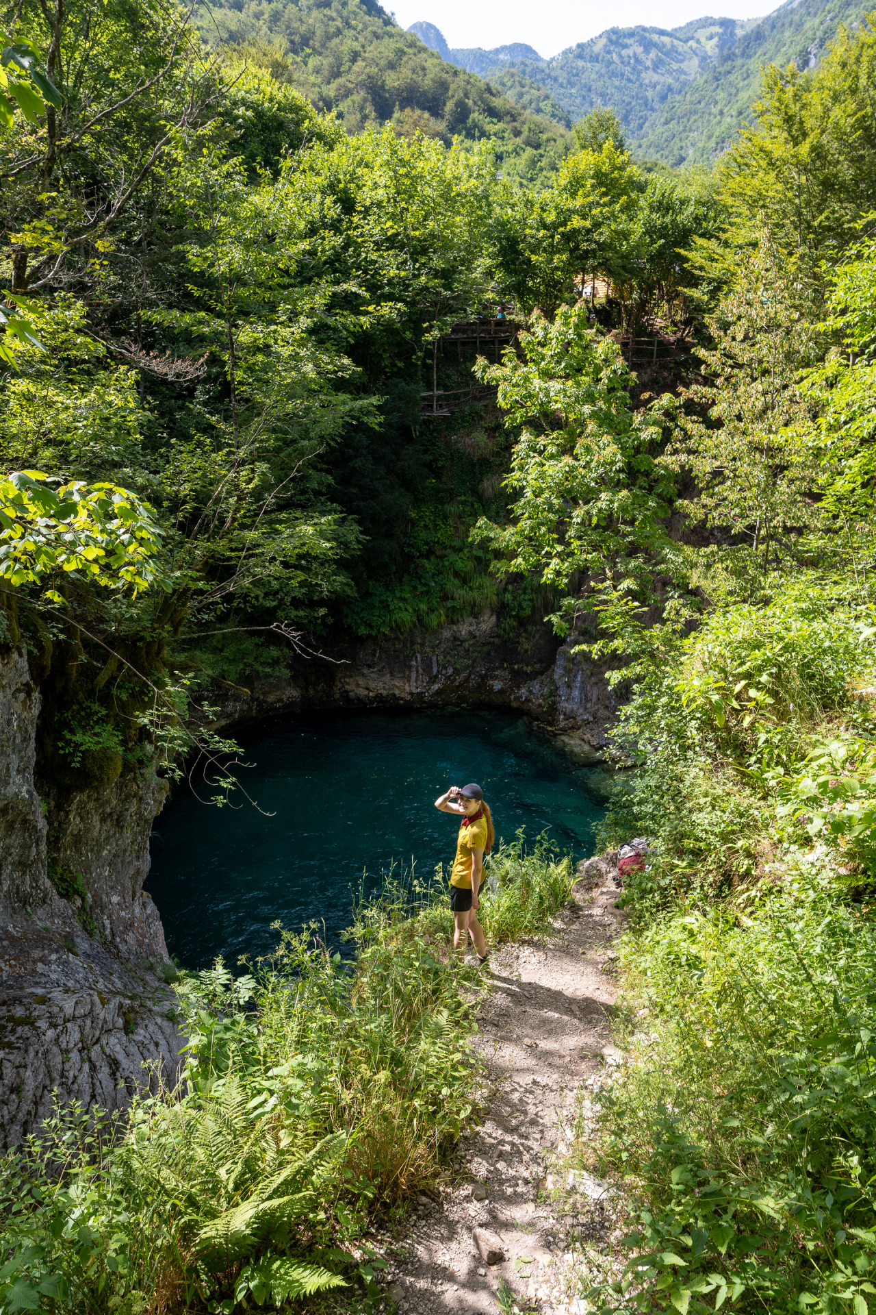 Modré oko (Syri I Kalter).